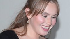 Veronika Slowikowska, kanadyjska aktorka i komiczka o polskich korzeniach